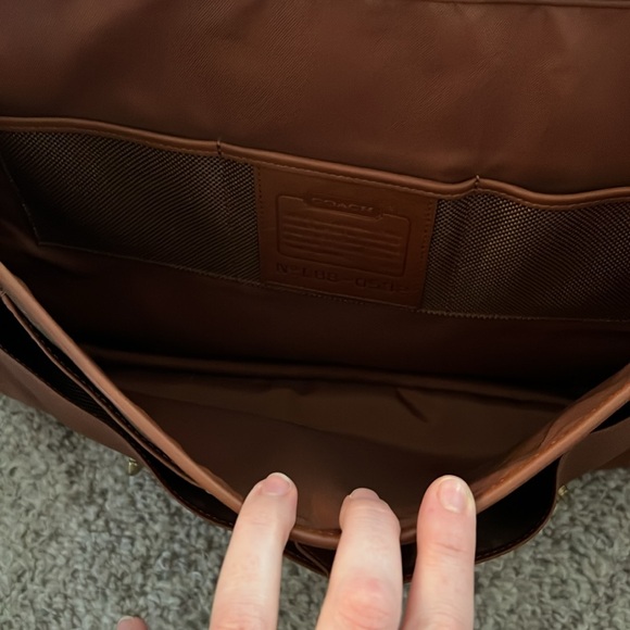 Brown coach laptop case great condition!! Used 4 times. - Picture 4 of 9